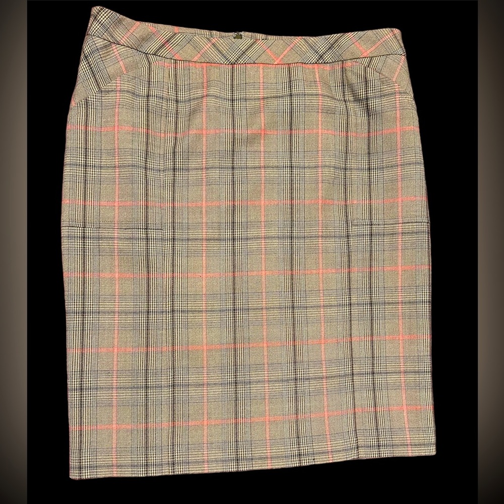Body by Victoria Wool Blend, Plaid Pencil Skirt, Size 14